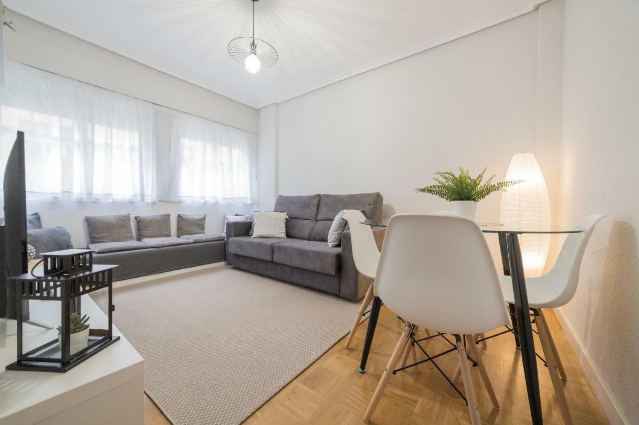 Prolongacion Gran Via Apartment โลโกรโญ ภายนอก รูปภาพ